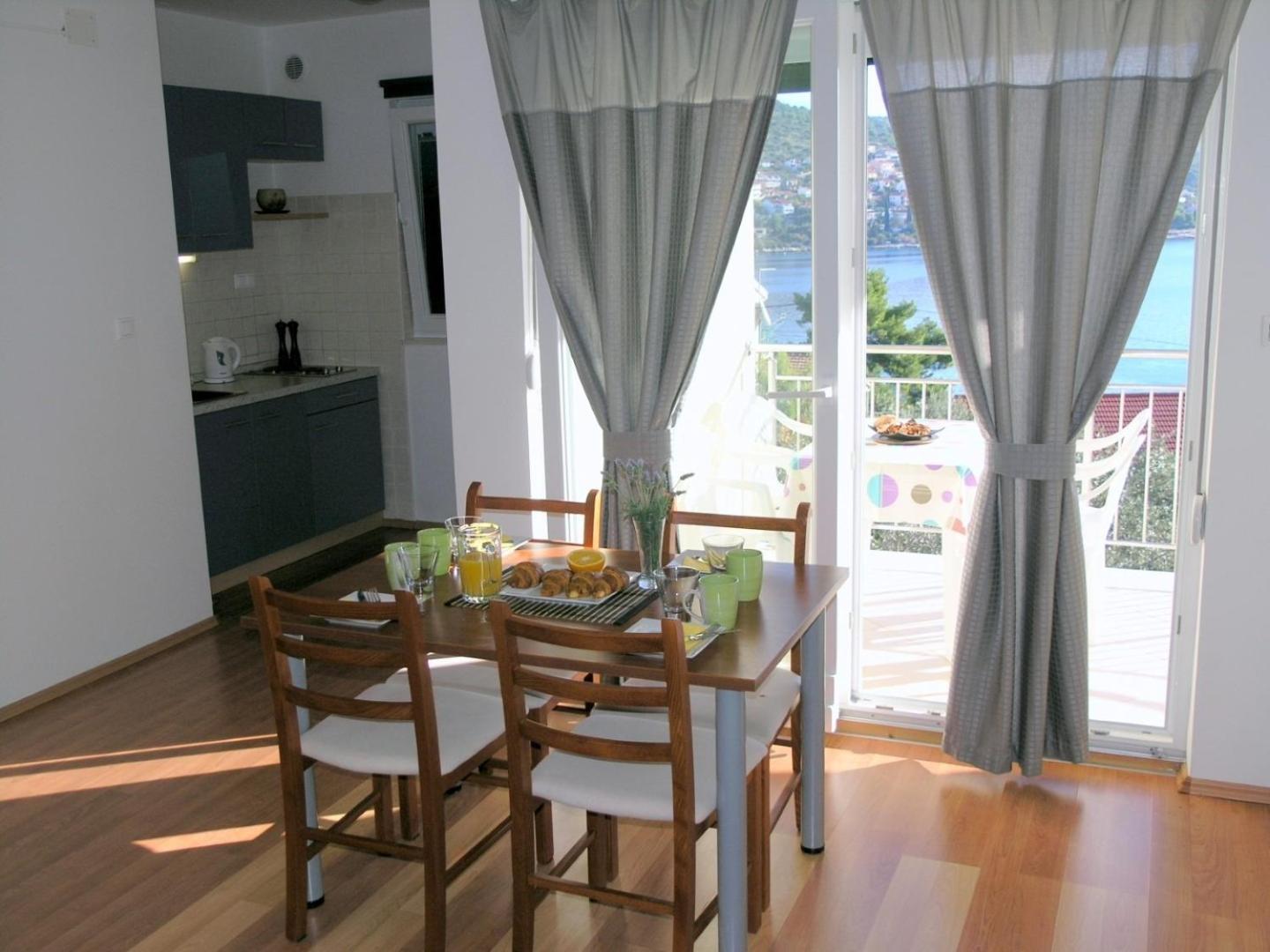 Apartments Aurelius - Relaxing With Gorgeous View Trogir Eksteriør billede